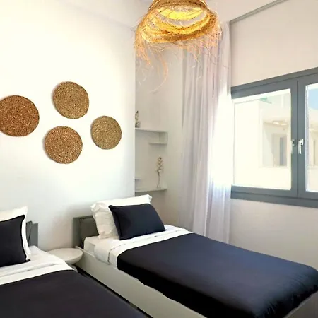 公寓 The Nine Graces -kora, 80m From Beach, Terrace And Jacuzzi