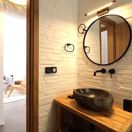 The Nine Graces -kora, 80m From Beach, Terrace And Jacuzzi * Agios Prokopios (Naxos)
